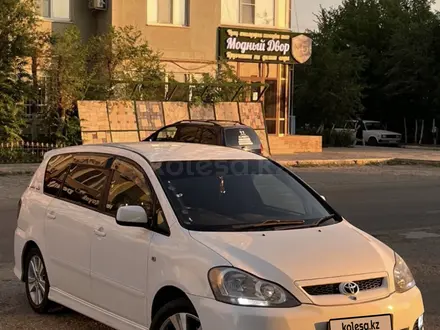 Toyota Ipsum 2004 года за 5 900 000 тг. в Атырау