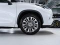 Toyota Highlander 2024 года за 24 500 000 тг. в Алматы – фото 14