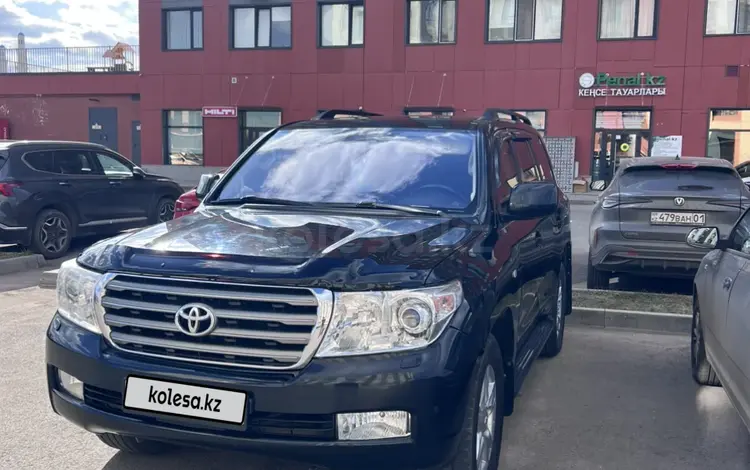 Toyota Land Cruiser 2011 годаүшін18 500 000 тг. в Астана