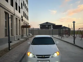 Daewoo Gentra
