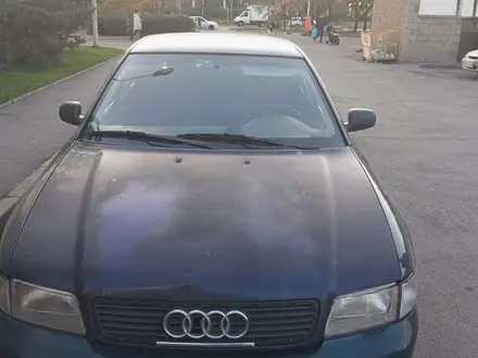 Audi A4 1996 года за 1 000 000 тг. в Алматы – фото 2