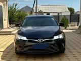 Toyota Camry 2016 года за 6 300 000 тг. в Атырау