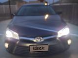 Toyota Camry 2016 года за 6 300 000 тг. в Атырау – фото 2