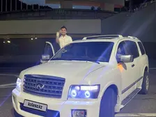 Infiniti QX56, 2005
