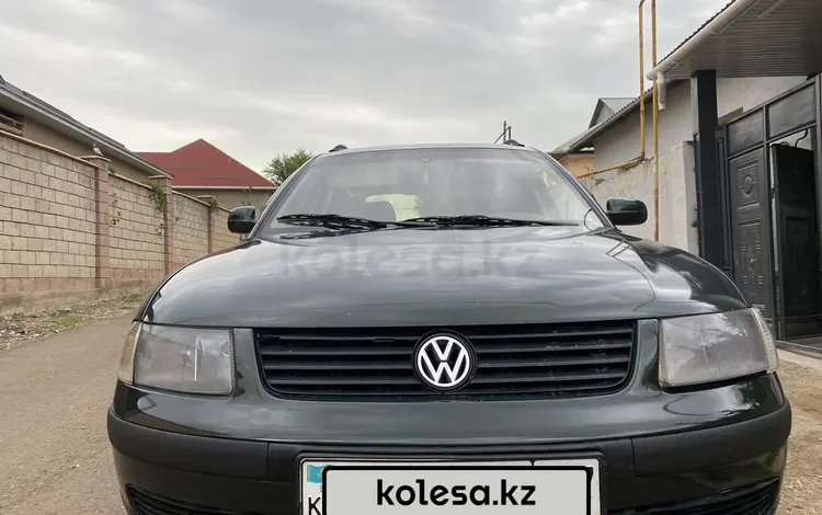 Volkswagen Passat 1997 годаүшін1 800 000 тг. в Сарыагаш