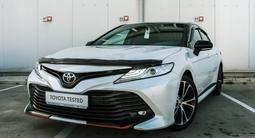 Toyota Camry 2021 года за 14 190 000 тг. в Актау