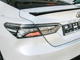 Toyota Camry 2021 года за 14 950 000 тг. в Актау – фото 5