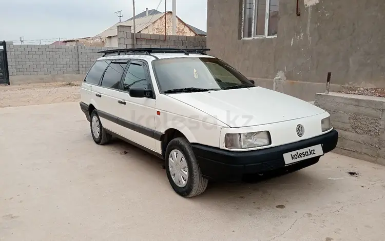 Volkswagen Passat 1993 годаfor1 800 000 тг. в Сарыагаш