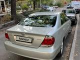 Toyota Camry 2005 года за 5 600 000 тг. в Аксуат – фото 3