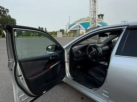Toyota Camry 2014 года за 7 900 000 тг. в Тараз – фото 25