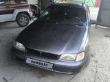 Toyota Carina E 1993 года за 1 100 000 тг. в Усть-Каменогорск – фото 2