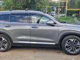Hyundai Santa Fe 2020 года за 14 000 000 тг. в Уральск – фото 4