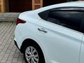 Hyundai Solaris 2021 годаfor7 000 000 тг. в Усть-Каменогорск – фото 2