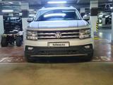 Volkswagen Teramont 2020 годаүшін20 000 000 тг. в Астана – фото 2