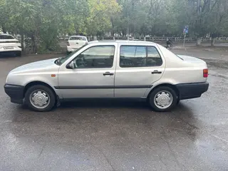 Volkswagen Vento