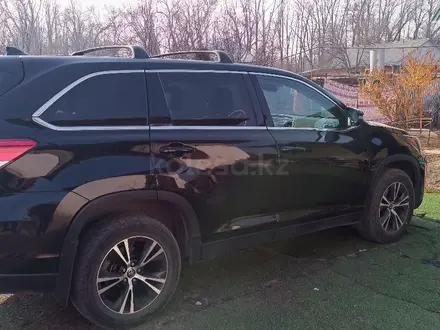 Toyota Highlander 2020 года за 13 500 000 тг. в Алматы – фото 4