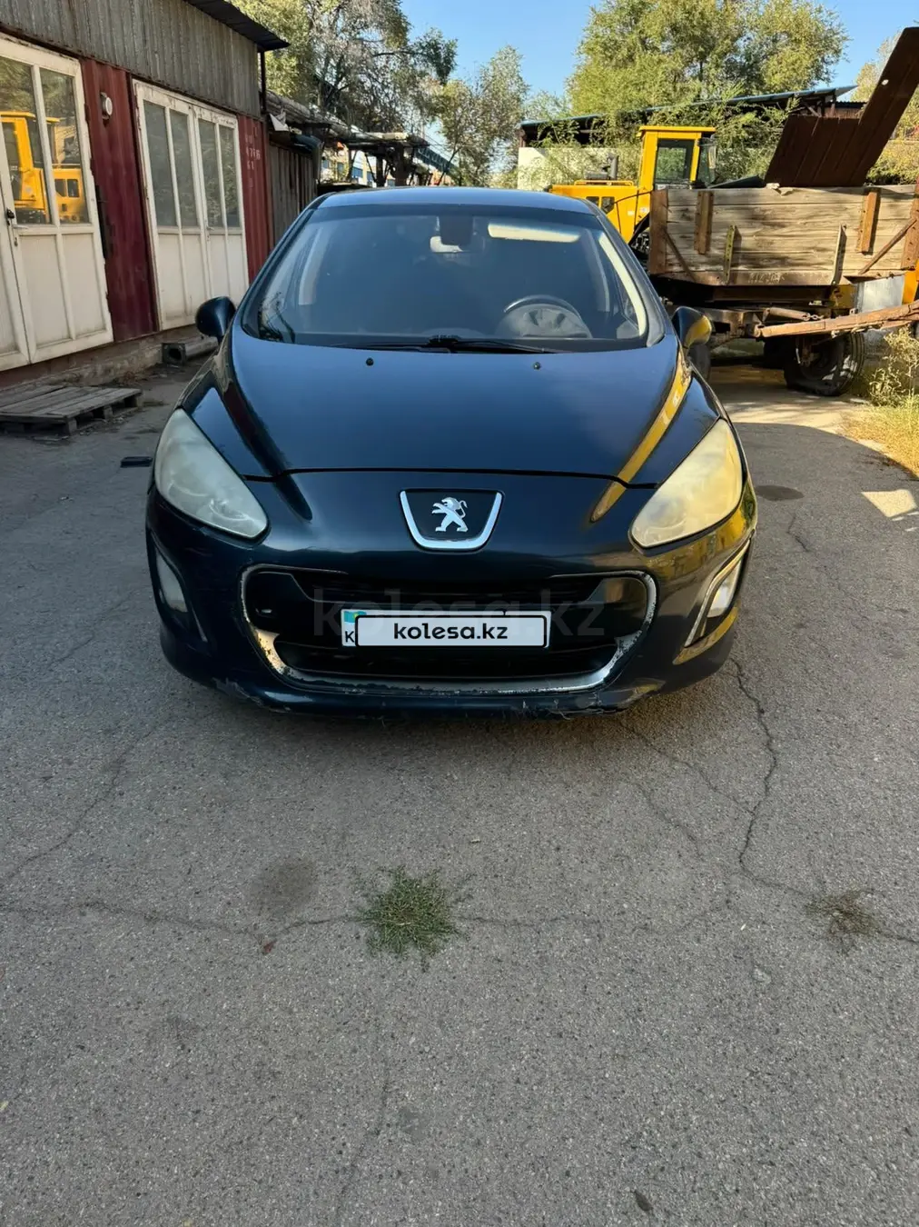 Peugeot 308, 2011