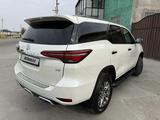 Toyota Fortuner 2022 года за 26 500 000 тг. в Тараз – фото 4