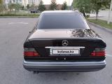 Mercedes-Benz E 280 1995 годаfor3 400 000 тг. в Алматы – фото 3