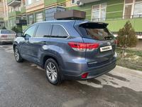 Toyota Highlander 2018 года за 17 000 000 тг. в Алматы