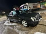 Mercedes-Benz E 320 1996 года за 2 500 000 тг. в Сарыагаш – фото 2