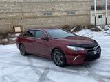 Toyota Camry 2017 года за 6 800 000 тг. в Атырау – фото 2