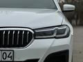 BMW 530 2022 года за 27 800 000 тг. в Актобе – фото 13