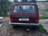 ВАЗ (Lada) Lada 2121 2000 годаүшін700 000 тг. в Уральск