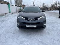 Toyota RAV4 2015 года за 9 999 000 тг. в Семей