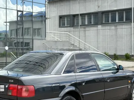 Audi A6 1995 года за 2 650 000 тг. в Петропавловск – фото 12