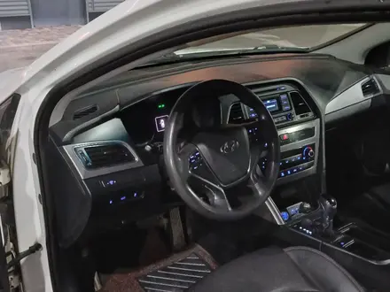 Hyundai Sonata 2015 года за 6 600 000 тг. в Алматы – фото 7
