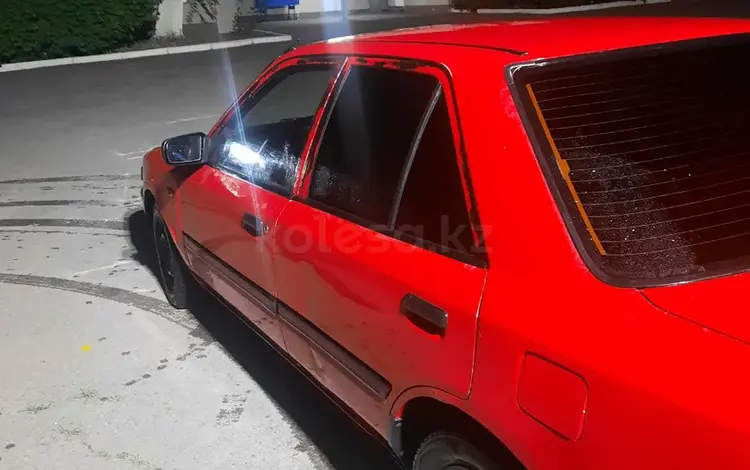 Mazda 323 1992 года за 580 000 тг. в Алматы