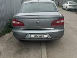 Skoda Superb 2012 года за 4 000 000 тг. в Алматы – фото 2