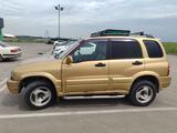 Suzuki Grand Vitara 1999 годаүшін2 500 000 тг. в Алматы – фото 2