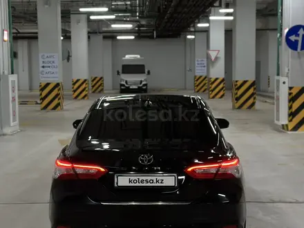 Toyota Camry 2019 года за 13 500 000 тг. в Астана – фото 15