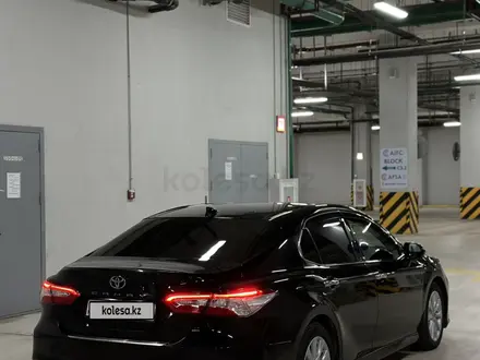 Toyota Camry 2019 года за 13 500 000 тг. в Астана – фото 16