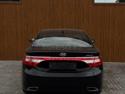 Hyundai Grandeur 2014 года за 8 700 000 тг. в Алматы – фото 7