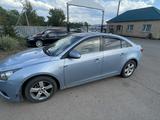 Chevrolet Cruze 2010 годаfor2 700 000 тг. в Астана – фото 3