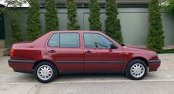 Volkswagen Golf 1994 годаүшін2 250 000 тг. в Тараз – фото 4