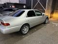 Toyota Camry 2000 года за 3 800 000 тг. в Шымкент – фото 3