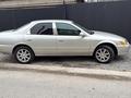 Toyota Camry 2000 года за 3 800 000 тг. в Шымкент – фото 10