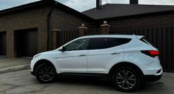 Hyundai Santa Fe 2017 годаfor11 500 000 тг. в Рудный