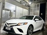 Toyota Camry 2018 года за 11 000 000 тг. в Уральск – фото 5