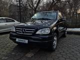 Mercedes-Benz ML 320 2001 годаүшін5 000 000 тг. в Алматы