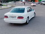 Mercedes-Benz E 320 1997 года за 3 200 000 тг. в Шымкент – фото 3