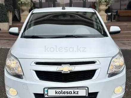 Chevrolet Cobalt 2021 года за 5 750 000 тг. в Караганда – фото 2