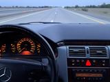 Mercedes-Benz E 320 1995 годаүшін1 600 000 тг. в Жаркент