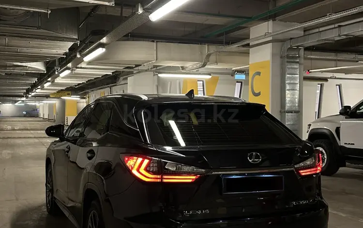 Lexus RX 350 2016 годаfor21 500 000 тг. в Алматы