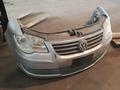 Передние фары на Volkswagen Touran за 43 000 тг. в Алматы