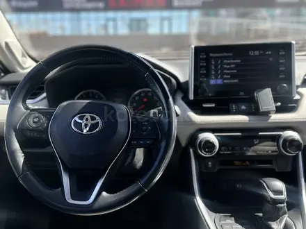Toyota RAV4 2018 года за 14 000 000 тг. в Шымкент – фото 10